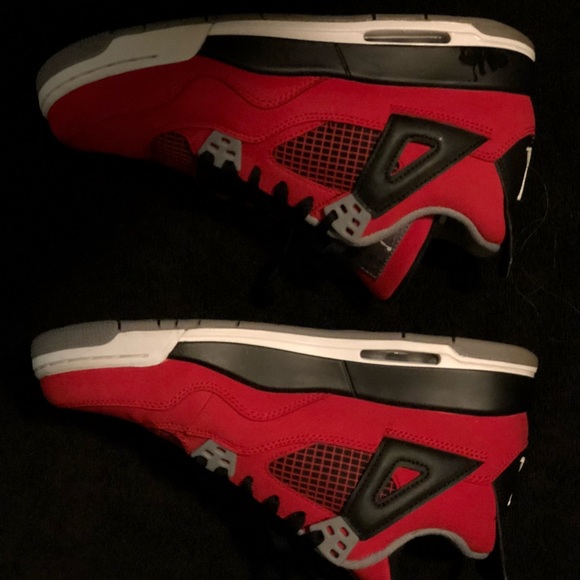 Jordan 4 retro toro - Picture 2 of 4